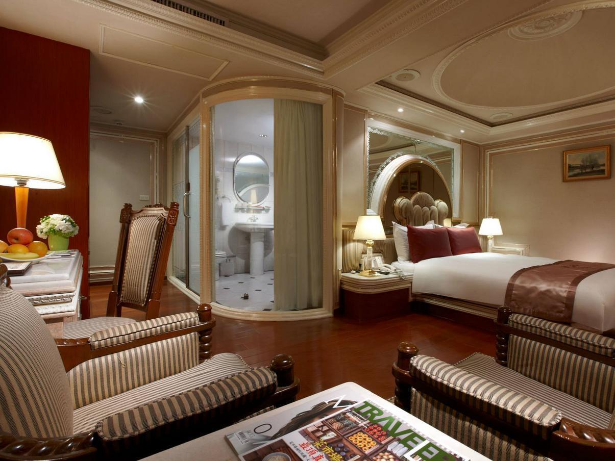 Charming Castle Hotel Taipei Exterior photo