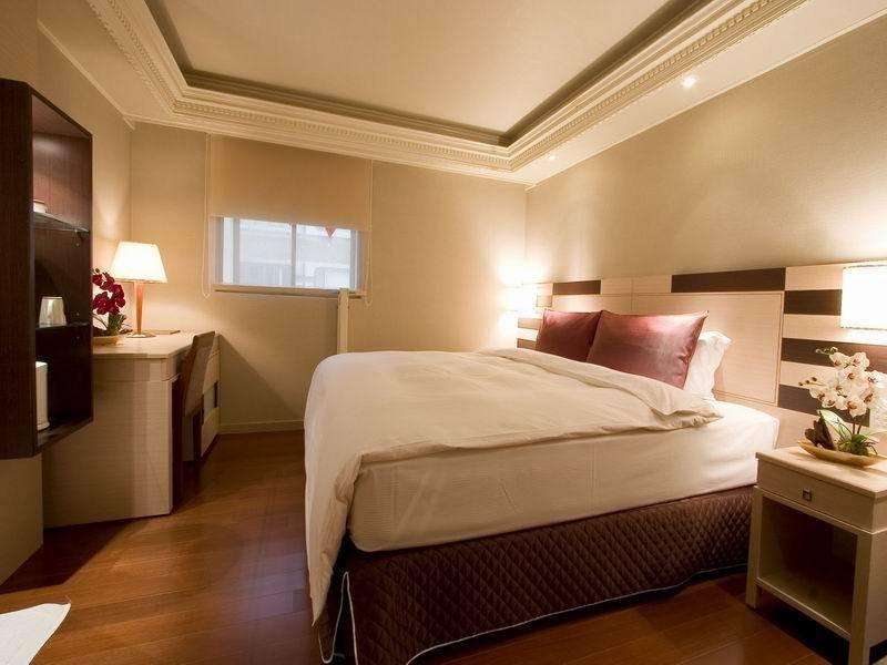 Charming Castle Hotel Taipei Exterior photo