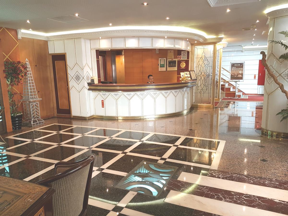 Charming Castle Hotel Taipei Exterior photo